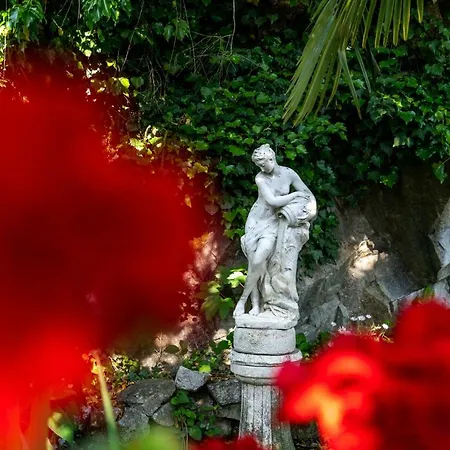Гостевой дом La Maison De Raphael 4*